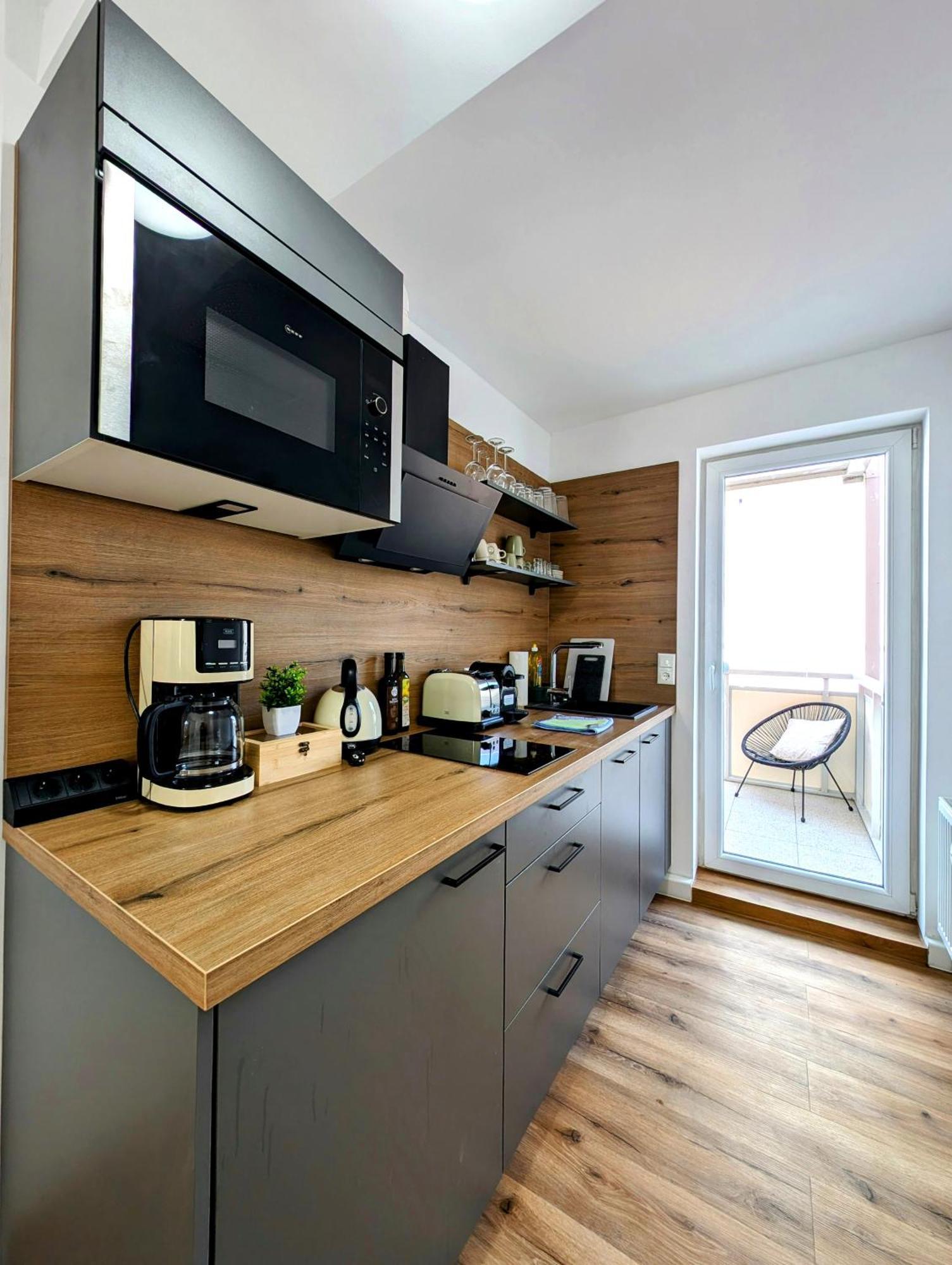 Bohnapartments - Design Suiten Am Markt - Vollausstattung - Wlan - Zentrum Ilmenau Eksteriør bilde